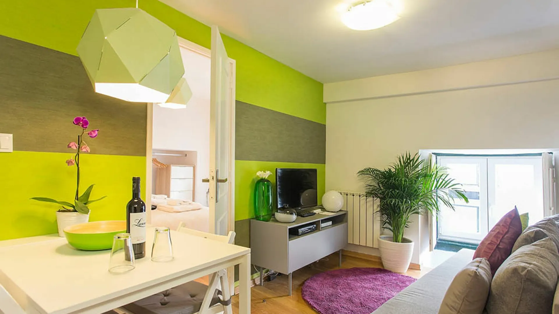 Contemporary By Apartments Alfama Lisbon