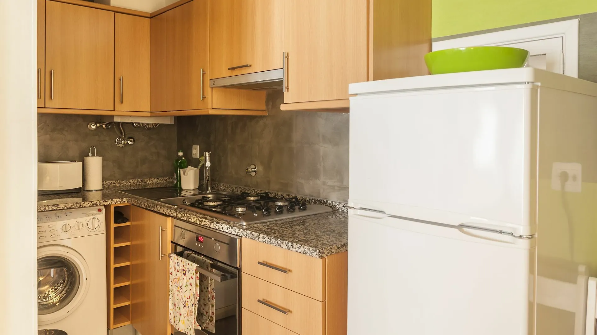 Contemporary By Apartments Alfama Lisbon 0*,  Portugal